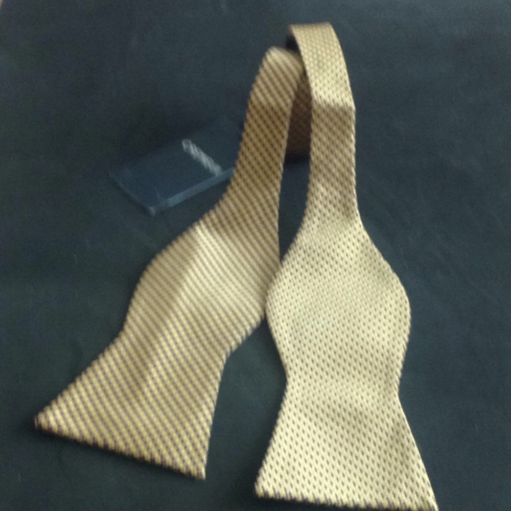 Bow Tie